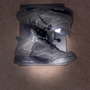 Jordan 4s Black Cats (Slighty Used) (with box)